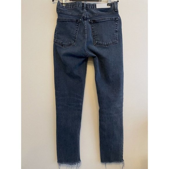 RE/DONE ORIGINALS High Rise Ankle Crop Blue Jean Size 24 Raw Fray Hem Button Fly - Picture 2 of 12